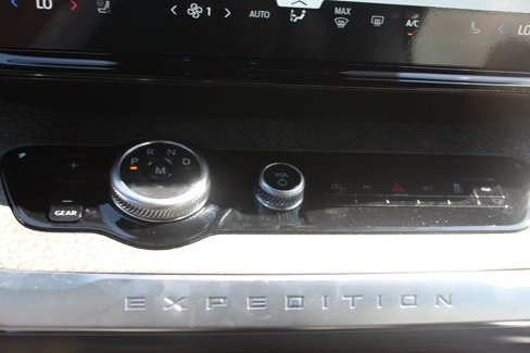 New 2025 Ford Expedition Tremor image 29