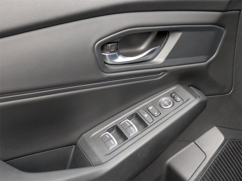 Used 2023 Honda Accord EX image 17