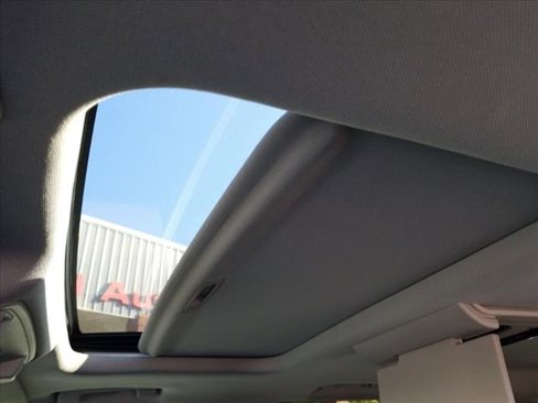 Used 2019 Chevrolet Tahoe Premier image 11