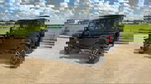 New 2024 Jeep Wrangler Sahara w/ Technology Group image 6