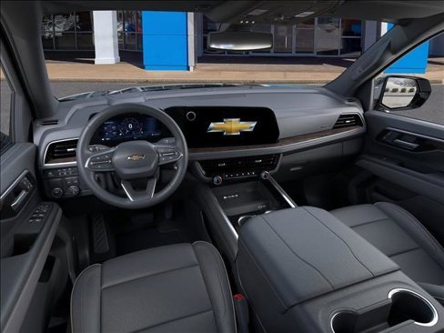 New 2025 Chevrolet Suburban Premier image 15