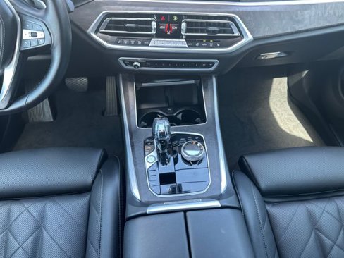 Used 2023 BMW X5 xDrive40i w/ Executive Package image 15