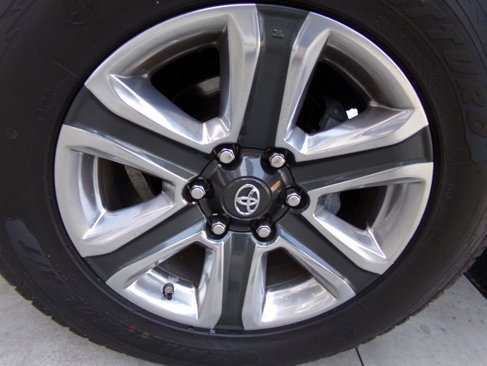 Used 2016 Toyota Tacoma Limited image 76