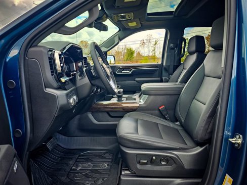 New 2026 GMC Sierra 1500 Elevation w/ Elevation Premium Package image 14