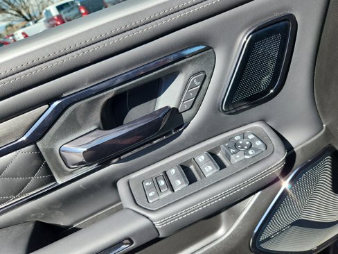 New 2025 RAM 1500 Limited image 16