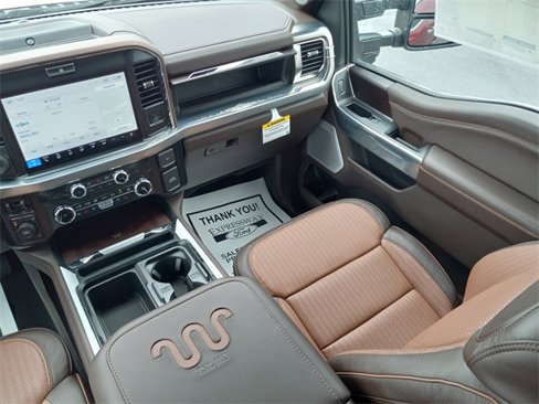 New 2025 Ford F250 King Ranch w/ Chrome Package image 15