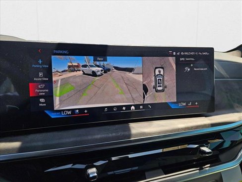New 2026 BMW X7 M60i w/ Executive Package image 12