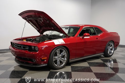 Used 2010 Dodge Challenger R/T w/ Sound Group image 31