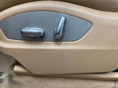 Used 2012 Porsche Cayenne image 15
