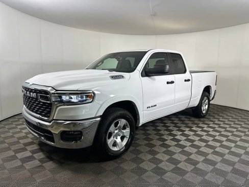 Used 2025 RAM 1500 Big Horn image 7