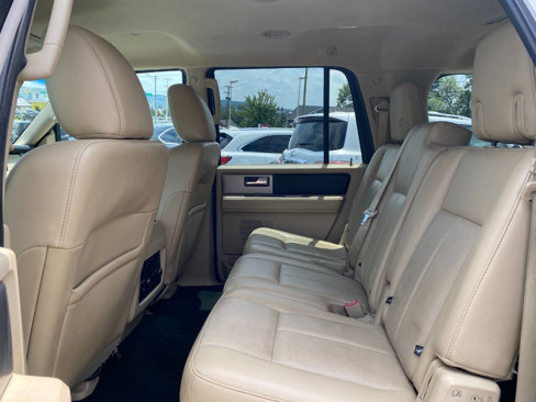 Used 2016 Ford Expedition EL XLT w/ Equipment Group 202A image 21