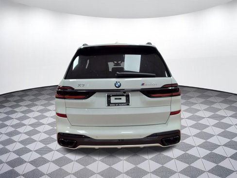 New 2026 BMW X7 M60i image 9