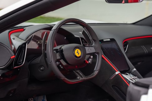 Used 2025 Ferrari Roma Spider image 5