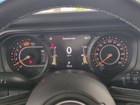 New 2025 Jeep Wrangler Unlimited Rubicon image 27