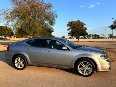 Used 2013 Dodge Avenger SXT w/ Rallye Appearance Group image 39
