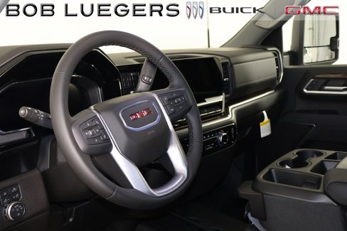 New 2026 GMC Sierra 2500 SLE w/ SLE Value Package; image 12