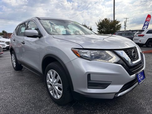 Used 2020 Nissan Rogue S image 3