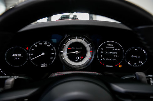Used 2023 Porsche 911 Turbo S image 11