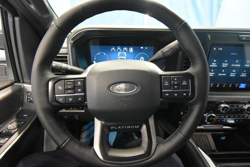 New 2025 Ford F250 Platinum image 10