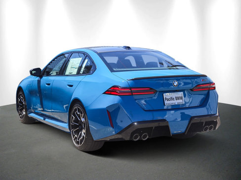 New 2026 BMW M5 w/ Carbon Package image 4