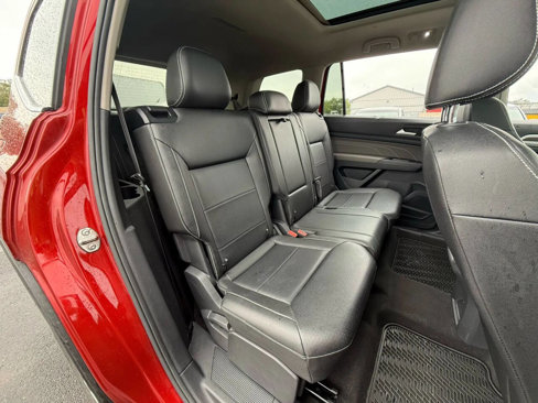 Used 2021 Volkswagen Atlas SE w/ Panoramic Sunroof Package image 15