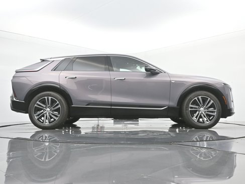 New 2026 Cadillac Lyriq Luxury image 20