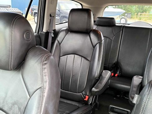 Used 2014 Buick Enclave Leather image 15