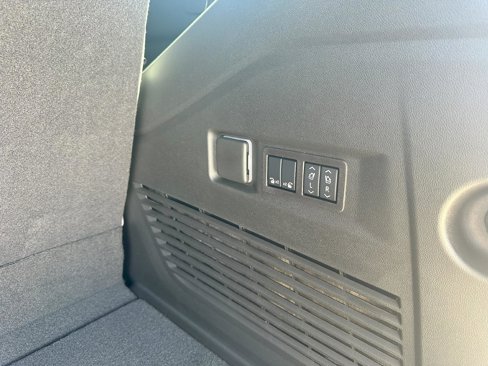 New 2026 Chevrolet Tahoe Premier image 6