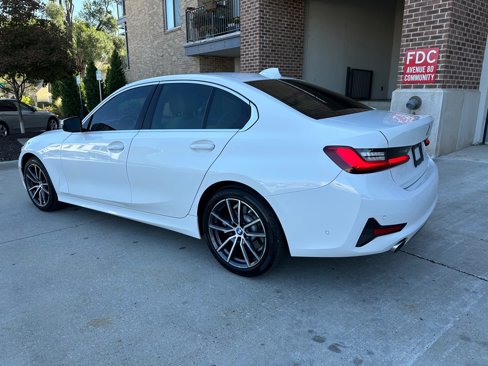 Used 2019 BMW 330i xDrive Sedan w/ Convenience Package image 5