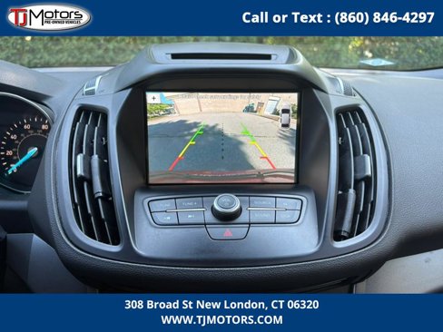 Used 2017 Ford Escape SE w/ Equipment Group 201A image 20