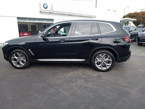 Used 2024 BMW X3 xDrive30i w/ Premium Package image 11