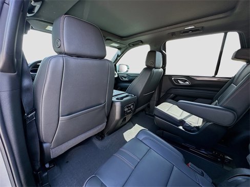 Used 2024 Chevrolet Tahoe RST w/ Luxury Package image 24