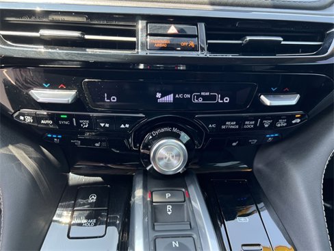 Used 2023 Acura MDX SH-AWD w/ Advance Package image 17