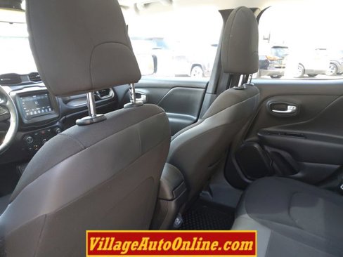 Used 2020 Jeep Renegade Altitude image 27