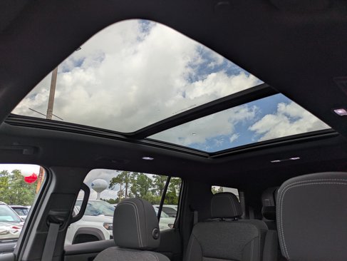 New 2026 Chevrolet Traverse LT w/ Sun and Wheel Package image 11