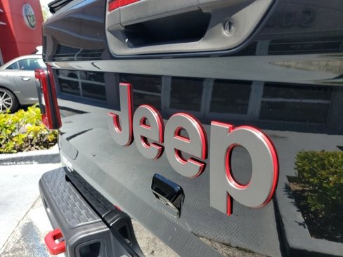 Used 2022 Jeep Gladiator Rubicon w/ LED Lighting Group image 10