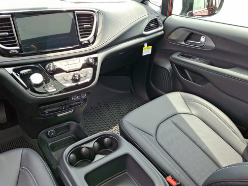 New 2025 Chrysler Pacifica Select w/ Uconnect Theater Family Group image 12