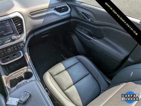 Used 2023 GMC Acadia SLT w/ Preferred Package image 18