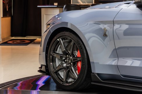 Used 2022 Ford Mustang Shelby GT500 w/ Carbon Fiber Track Pack image 36