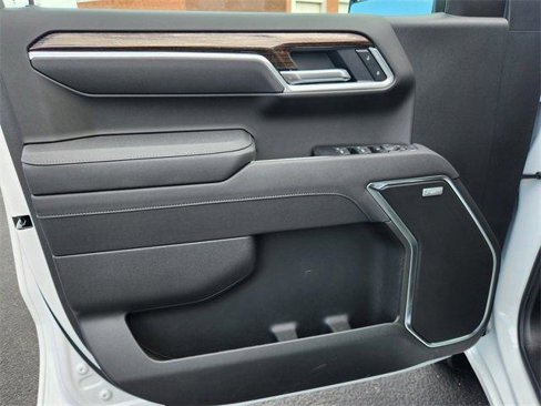 New 2026 GMC Sierra 1500 Elevation image 6