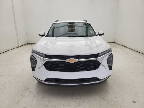 Used 2024 Chevrolet Trax LT image 16