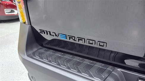New 2026 Chevrolet Silverado EV Trail Boss image 6