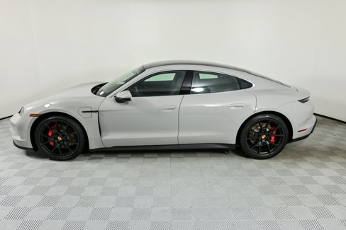 New 2025 Porsche Taycan 4S image 2