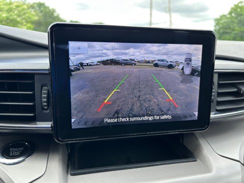 Used 2023 Ford Explorer XLT w/ Equipment Group 202A image 22