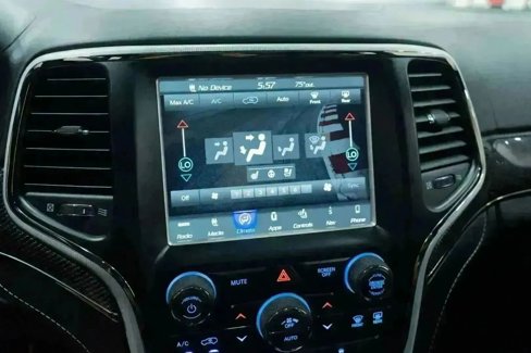 Used 2018 Jeep Grand Cherokee Trackhawk image 42
