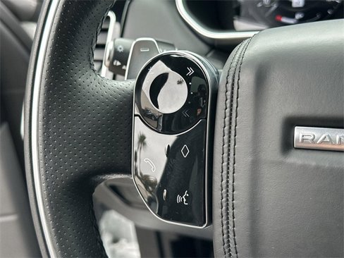 Used 2019 Land Rover Range Rover Sport HSE Dynamic image 36