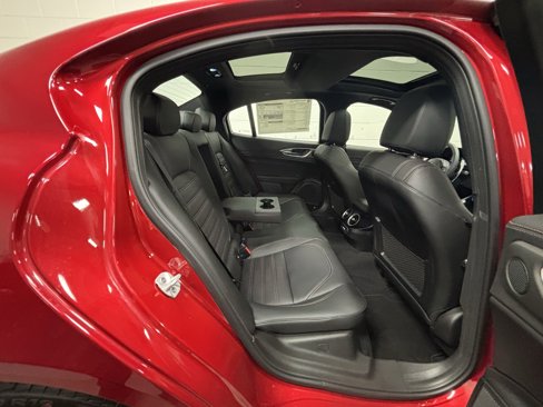 New 2025 Alfa Romeo Giulia AWD w/ Driving Assist Package image 14