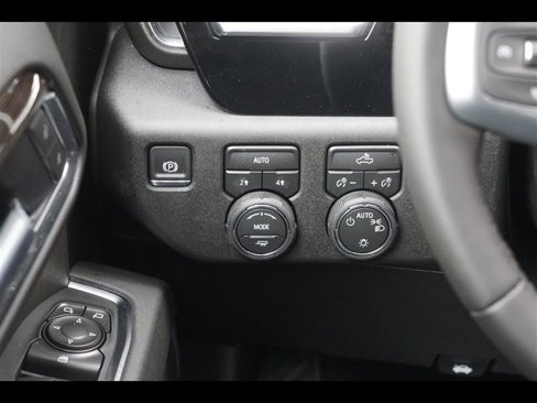 New 2026 Chevrolet Silverado 1500 LT image 9