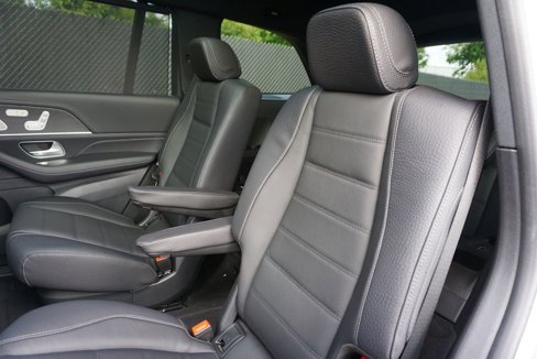 Certified 2025 Mercedes-Benz GLS 450 4MATIC image 54
