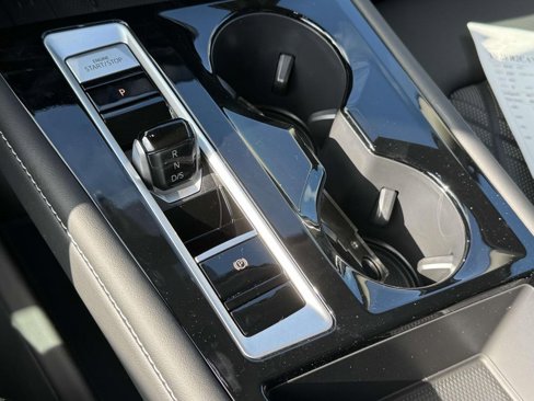 New 2025 Volkswagen Atlas SEL Premium R-Line image 14